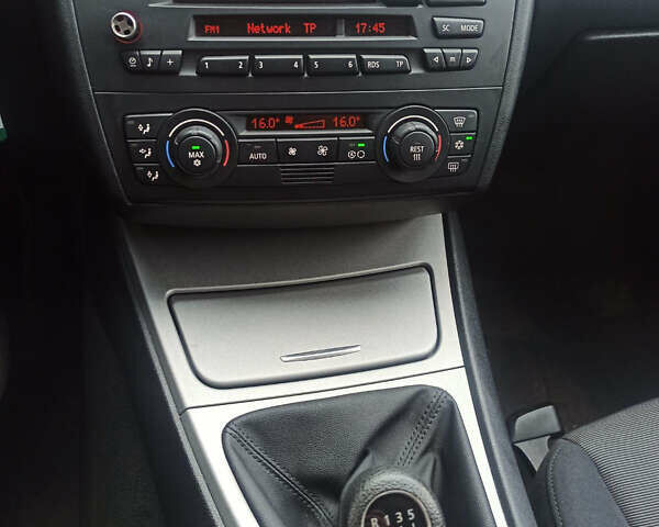 БМВ 1 Серія, об'ємом двигуна 1.6 л та пробігом 230 тис. км за 5499 $, фото 31 на Automoto.ua