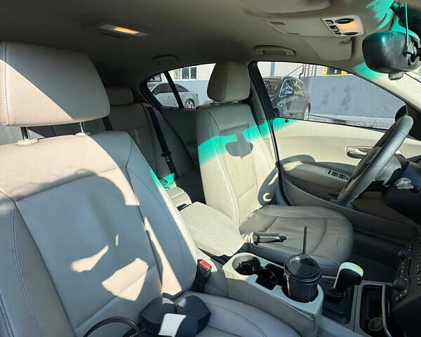 БМВ 1 Серія, об'ємом двигуна 2 л та пробігом 360 тис. км за 4500 $, фото 8 на Automoto.ua