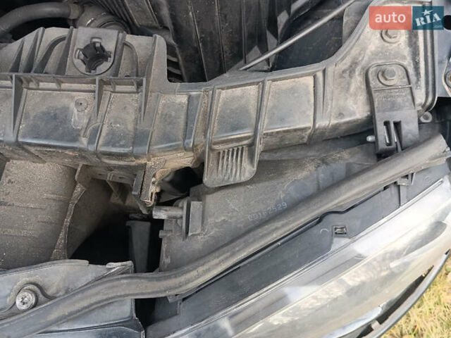 БМВ 1 Серія, об'ємом двигуна 2 л та пробігом 360 тис. км за 4500 $, фото 12 на Automoto.ua