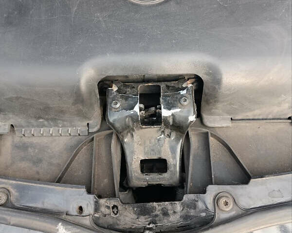 БМВ 1 Серія, об'ємом двигуна 2 л та пробігом 360 тис. км за 4500 $, фото 10 на Automoto.ua