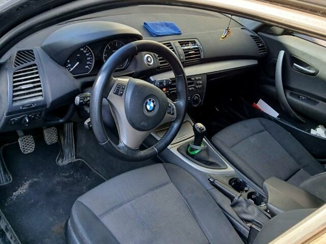 БМВ 1 Серия, объемом двигателя 2 л и пробегом 312 тыс. км за 6500 $, фото 4 на Automoto.ua