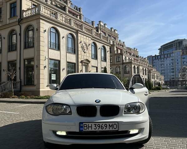 БМВ 1 Серия, объемом двигателя 1.6 л и пробегом 155 тыс. км за 8600 $, фото 6 на Automoto.ua