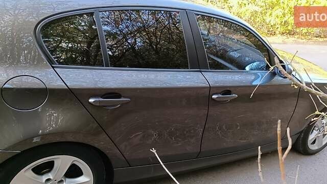 БМВ 1 Серия, объемом двигателя 1.6 л и пробегом 154 тыс. км за 7600 $, фото 6 на Automoto.ua
