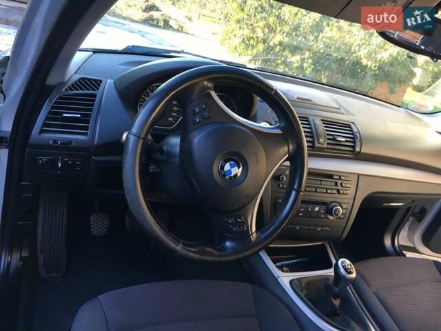 БМВ 1 Серия, объемом двигателя 2 л и пробегом 220 тыс. км за 6000 $, фото 13 на Automoto.ua