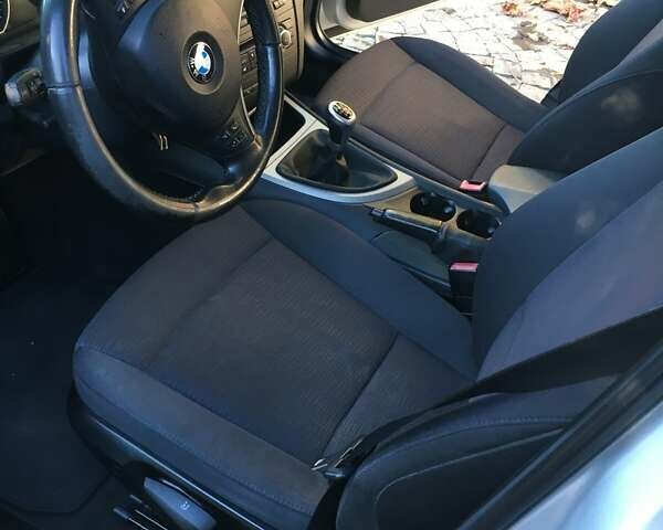 БМВ 1 Серия, объемом двигателя 2 л и пробегом 220 тыс. км за 6000 $, фото 14 на Automoto.ua