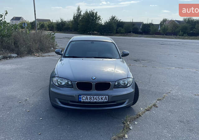 БМВ 1 Серія, об'ємом двигуна 2 л та пробігом 220 тис. км за 6300 $, фото 6 на Automoto.ua