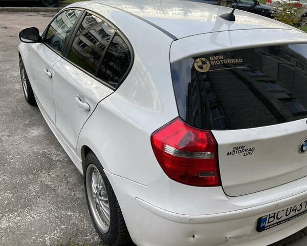 БМВ 1 Серія, об'ємом двигуна 2 л та пробігом 198 тис. км за 4699 $, фото 4 на Automoto.ua