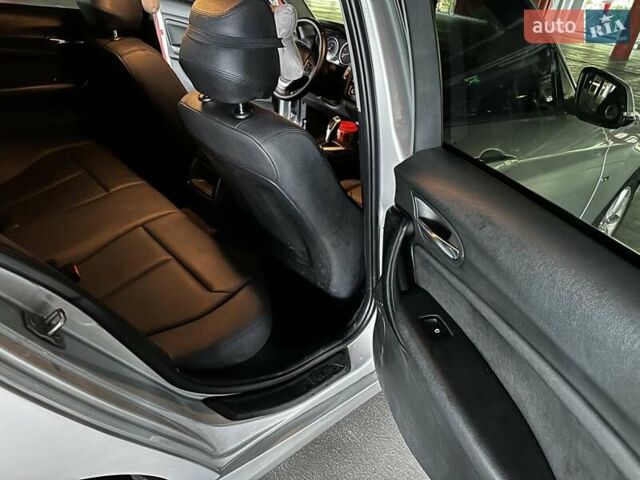 БМВ 1 Серія, об'ємом двигуна 2 л та пробігом 160 тис. км за 12499 $, фото 10 на Automoto.ua