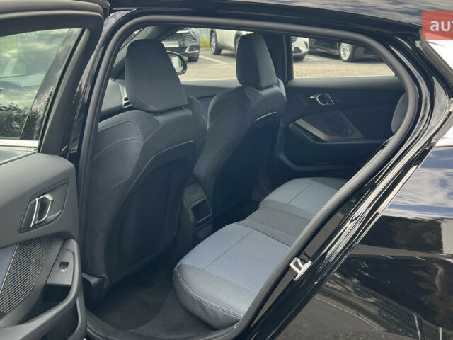 БМВ 1 Серия, объемом двигателя 1.5 л и пробегом 0 тыс. км за 33000 $, фото 8 на Automoto.ua