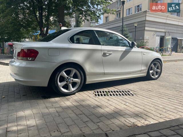 БМВ 1 Серія, об'ємом двигуна 3 л та пробігом 151 тис. км за 10800 $, фото 2 на Automoto.ua