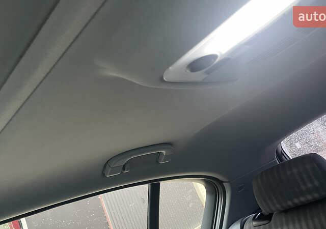Серый БМВ 1 Серия, объемом двигателя 2 л и пробегом 283 тыс. км за 6300 $, фото 19 на Automoto.ua