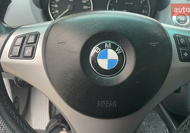 Серый БМВ 1 Серия, объемом двигателя 2 л и пробегом 283 тыс. км за 6300 $, фото 16 на Automoto.ua