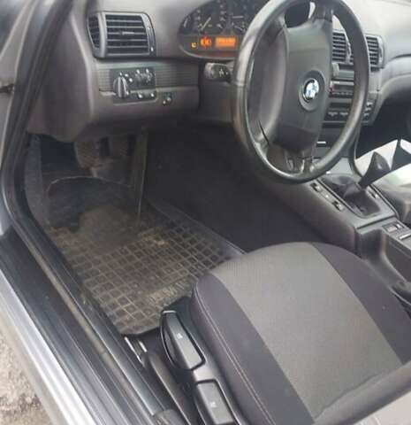 Серый БМВ 1 Серия, объемом двигателя 1.8 л и пробегом 279 тыс. км за 6500 $, фото 7 на Automoto.ua