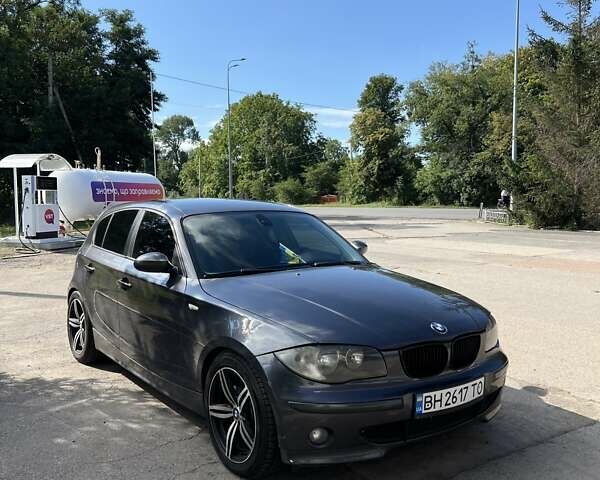 Сірий БМВ 1 Серія, об'ємом двигуна 2 л та пробігом 242 тис. км за 8500 $, фото 6 на Automoto.ua