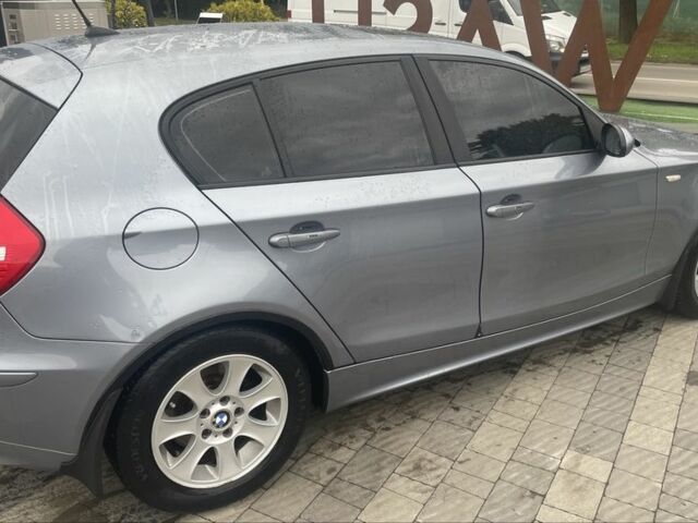 Серый БМВ 1 Серия, объемом двигателя 2 л и пробегом 274 тыс. км за 5700 $, фото 12 на Automoto.ua