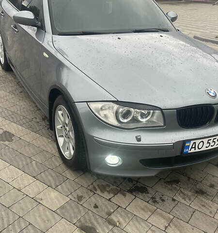 Серый БМВ 1 Серия, объемом двигателя 2 л и пробегом 283 тыс. км за 6300 $, фото 4 на Automoto.ua