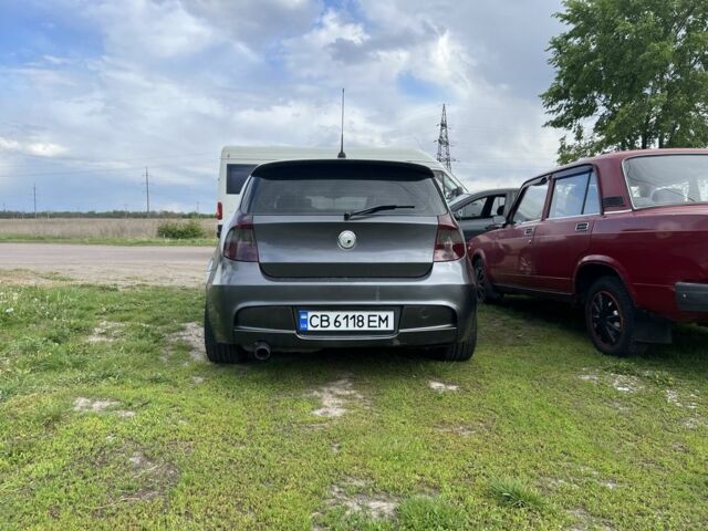 Сірий БМВ 1 Серія, об'ємом двигуна 2 л та пробігом 320 тис. км за 4500 $, фото 5 на Automoto.ua