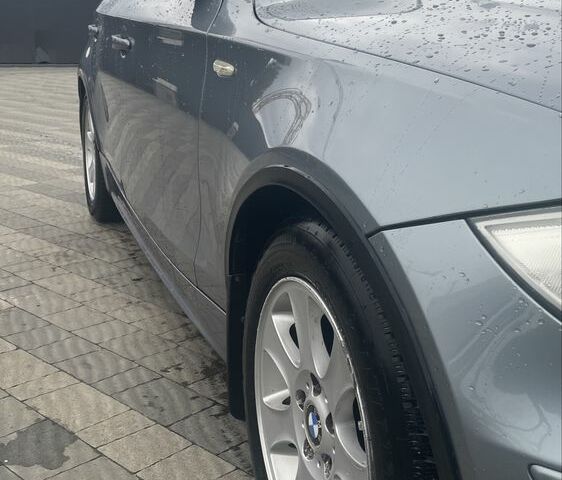 Серый БМВ 1 Серия, объемом двигателя 2 л и пробегом 274 тыс. км за 5700 $, фото 11 на Automoto.ua