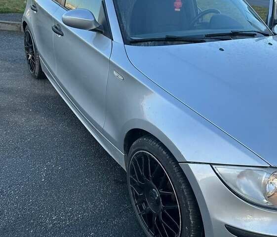 Серый БМВ 1 Серия, объемом двигателя 1.6 л и пробегом 238 тыс. км за 6400 $, фото 1 на Automoto.ua