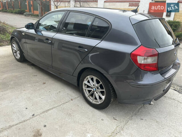 Серый БМВ 1 Серия, объемом двигателя 2 л и пробегом 260 тыс. км за 5700 $, фото 5 на Automoto.ua