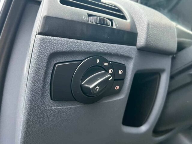 Сірий БМВ 1 Серія, об'ємом двигуна 2 л та пробігом 293 тис. км за 5390 $, фото 19 на Automoto.ua