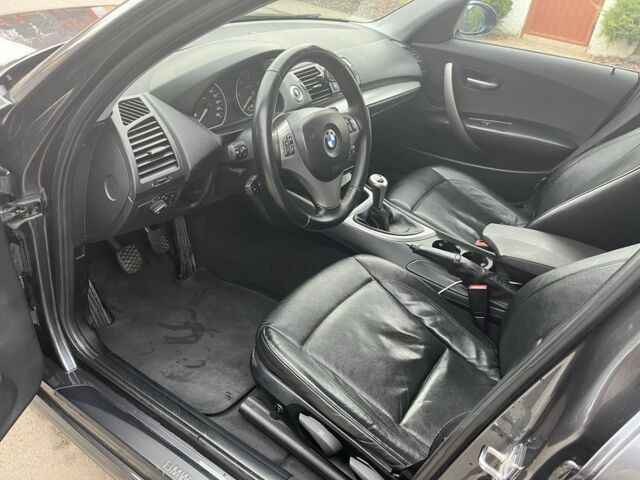 Сірий БМВ 1 Серія, об'ємом двигуна 2 л та пробігом 260 тис. км за 5700 $, фото 3 на Automoto.ua