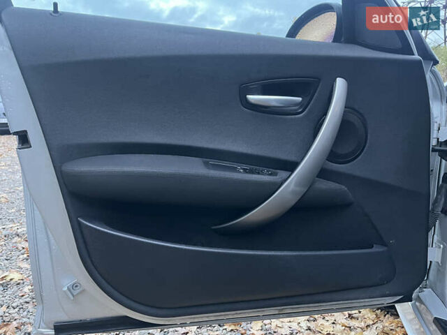 БМВ 1 Серия 2005 в Харькове на Automoto.ua Серый БМВ 1 Серия, объемом двигателя 1.6 л и пробегом 348 тыс. км за 4500 $, фото 10 на Automoto.ua