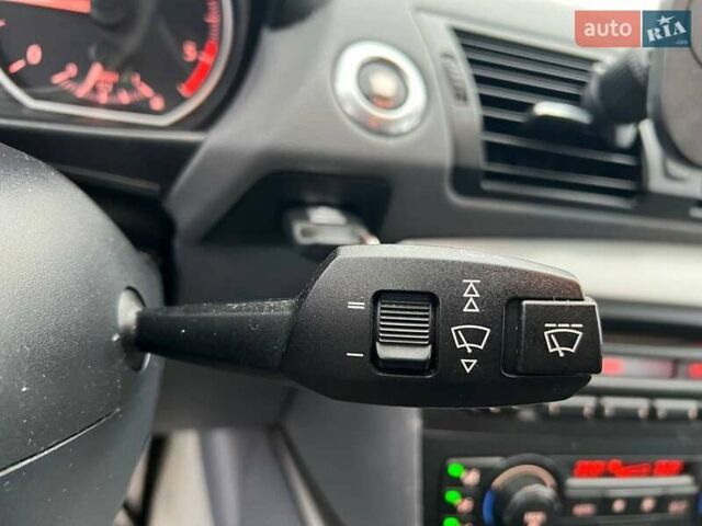 Сірий БМВ 1 Серія, об'ємом двигуна 2 л та пробігом 293 тис. км за 5390 $, фото 24 на Automoto.ua