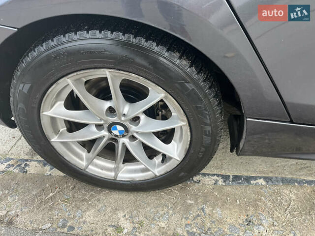 Серый БМВ 1 Серия, объемом двигателя 2 л и пробегом 260 тыс. км за 5700 $, фото 11 на Automoto.ua