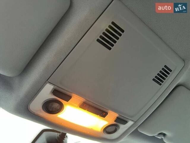 Сірий БМВ 1 Серія, об'ємом двигуна 2 л та пробігом 293 тис. км за 5390 $, фото 31 на Automoto.ua