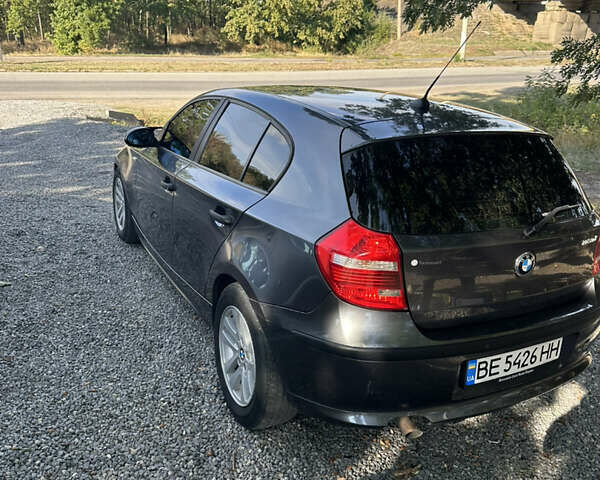 Серый БМВ 1 Серия, объемом двигателя 2 л и пробегом 245 тыс. км за 5000 $, фото 4 на Automoto.ua