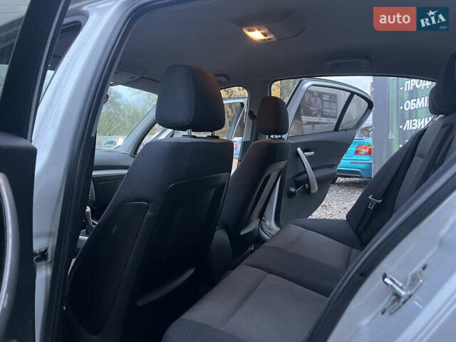 БМВ 1 Серия 2005 в Харькове на Automoto.ua Серый БМВ 1 Серия, объемом двигателя 1.6 л и пробегом 348 тыс. км за 4500 $, фото 12 на Automoto.ua