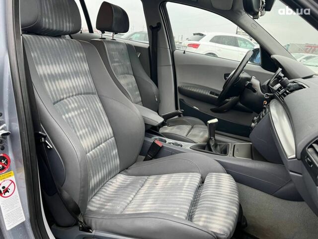 Сірий БМВ 1 Серія, об'ємом двигуна 2 л та пробігом 293 тис. км за 5390 $, фото 36 на Automoto.ua