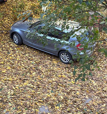 БМВ 1 Серия 2005 в Новояворовск на Automoto.ua Серый БМВ 1 Серия, объемом двигателя 1.6 л и пробегом 278 тыс. км за 5699 $, фото 1 на Automoto.ua