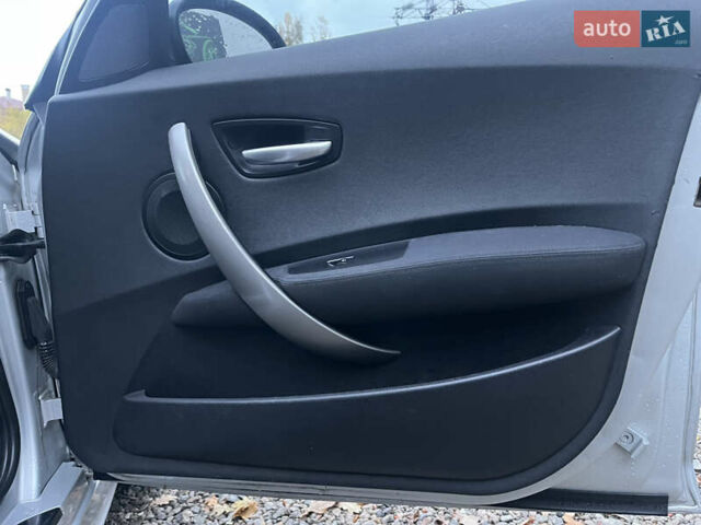 БМВ 1 Серия 2005 в Харькове на Automoto.ua Серый БМВ 1 Серия, объемом двигателя 1.6 л и пробегом 348 тыс. км за 4500 $, фото 20 на Automoto.ua