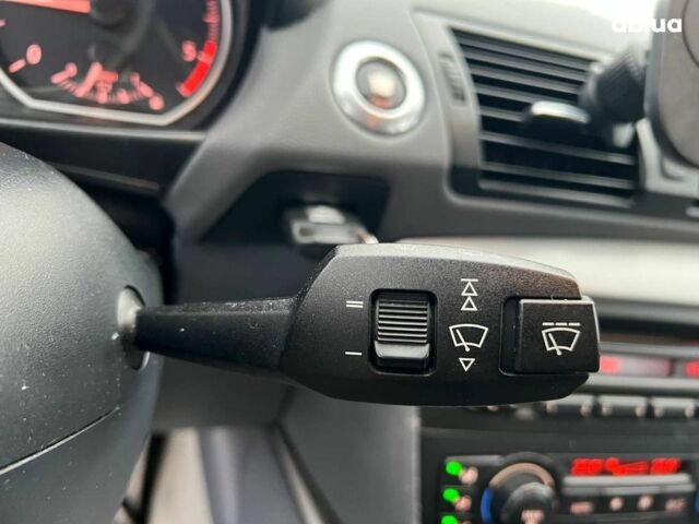 Сірий БМВ 1 Серія, об'ємом двигуна 2 л та пробігом 293 тис. км за 5390 $, фото 24 на Automoto.ua