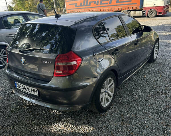 Серый БМВ 1 Серия, объемом двигателя 2 л и пробегом 245 тыс. км за 5000 $, фото 5 на Automoto.ua