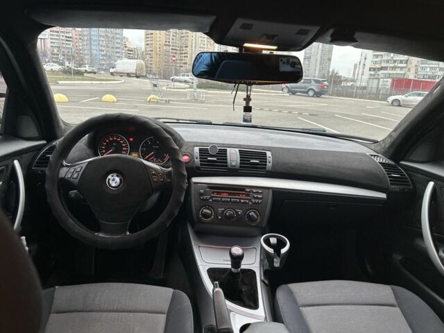 Серый БМВ 1 Серия, объемом двигателя 2 л и пробегом 388 тыс. км за 5900 $, фото 7 на Automoto.ua