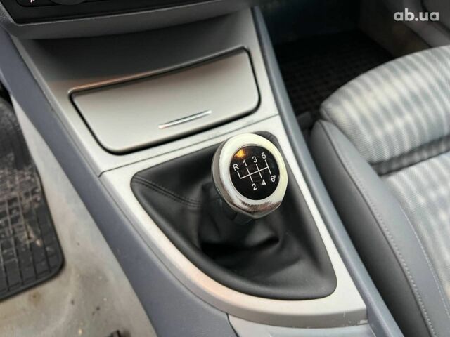 Сірий БМВ 1 Серія, об'ємом двигуна 2 л та пробігом 293 тис. км за 5390 $, фото 29 на Automoto.ua