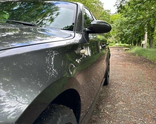 БМВ 1 Серия 2005 в Одессе на Automoto.ua Серый БМВ 1 Серия, объемом двигателя 2 л и пробегом 220 тыс. км за 5500 $, фото 6 на Automoto.ua