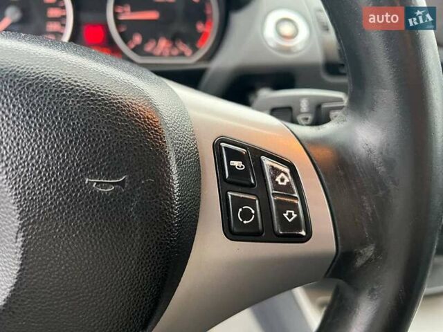 Сірий БМВ 1 Серія, об'ємом двигуна 2 л та пробігом 293 тис. км за 5390 $, фото 22 на Automoto.ua