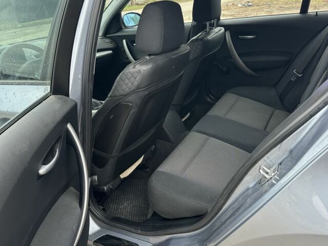 БМВ 1 Серия 2005 в Дергачах на Automoto.ua Серый БМВ 1 Серия, объемом двигателя 1.6 л и пробегом 250 тыс. км за 5000 $, фото 4 на Automoto.ua