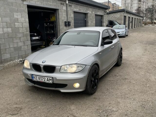 Серый БМВ 1 Серия, объемом двигателя 2 л и пробегом 240 тыс. км за 5800 $, фото 1 на Automoto.ua