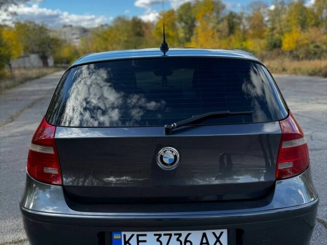 Серый БМВ 1 Серия, объемом двигателя 2 л и пробегом 258 тыс. км за 6999 $, фото 5 на Automoto.ua