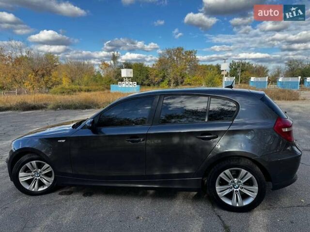 Серый БМВ 1 Серия, объемом двигателя 2 л и пробегом 258 тыс. км за 6999 $, фото 2 на Automoto.ua