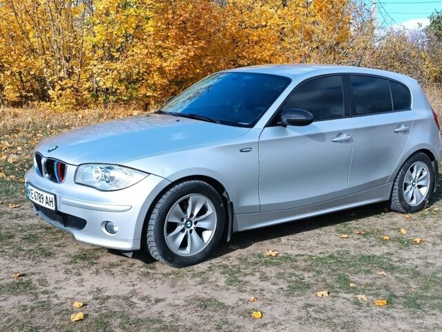 Серый БМВ 1 Серия, объемом двигателя 2 л и пробегом 195 тыс. км за 5750 $, фото 3 на Automoto.ua
