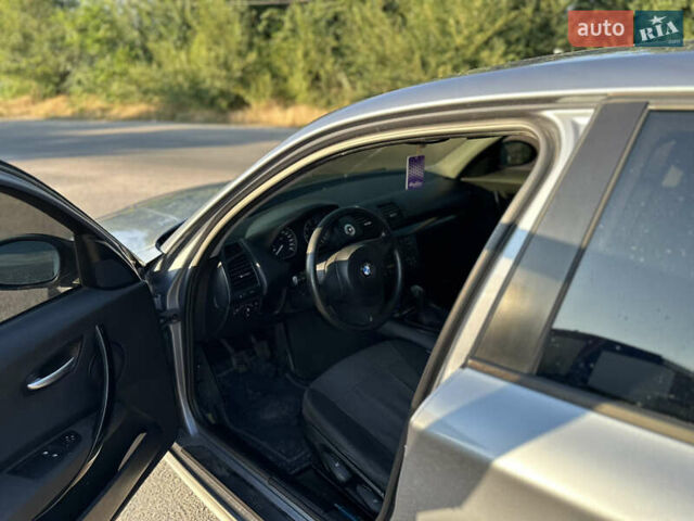 Сірий БМВ 1 Серія, об'ємом двигуна 1.6 л та пробігом 246 тис. км за 4500 $, фото 1 на Automoto.ua