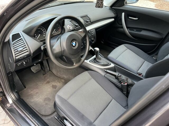 Серый БМВ 1 Серия, объемом двигателя 2 л и пробегом 204 тыс. км за 6700 $, фото 4 на Automoto.ua