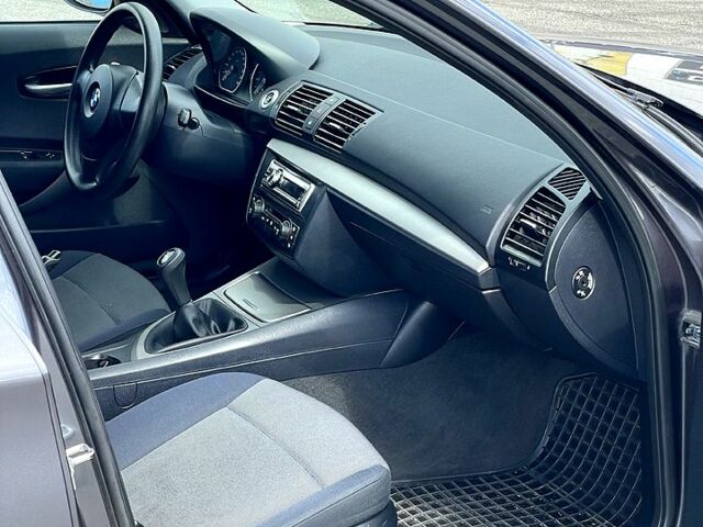 Сірий БМВ 1 Серія, об'ємом двигуна 1.6 л та пробігом 258 тис. км за 4999 $, фото 4 на Automoto.ua