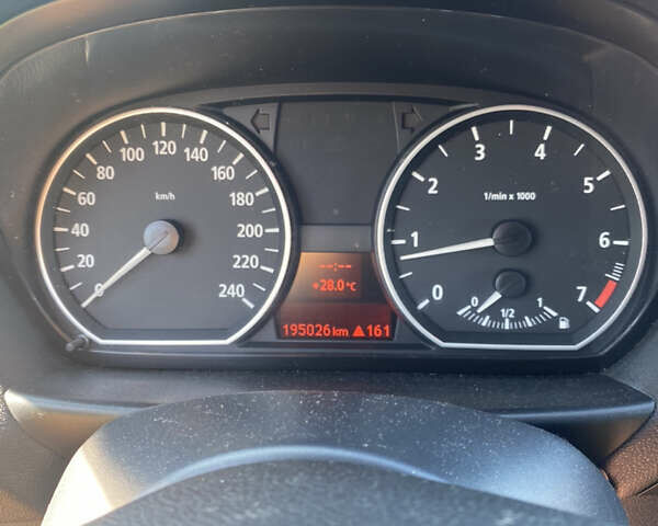 Серый БМВ 1 Серия, объемом двигателя 1.6 л и пробегом 194 тыс. км за 6999 $, фото 7 на Automoto.ua